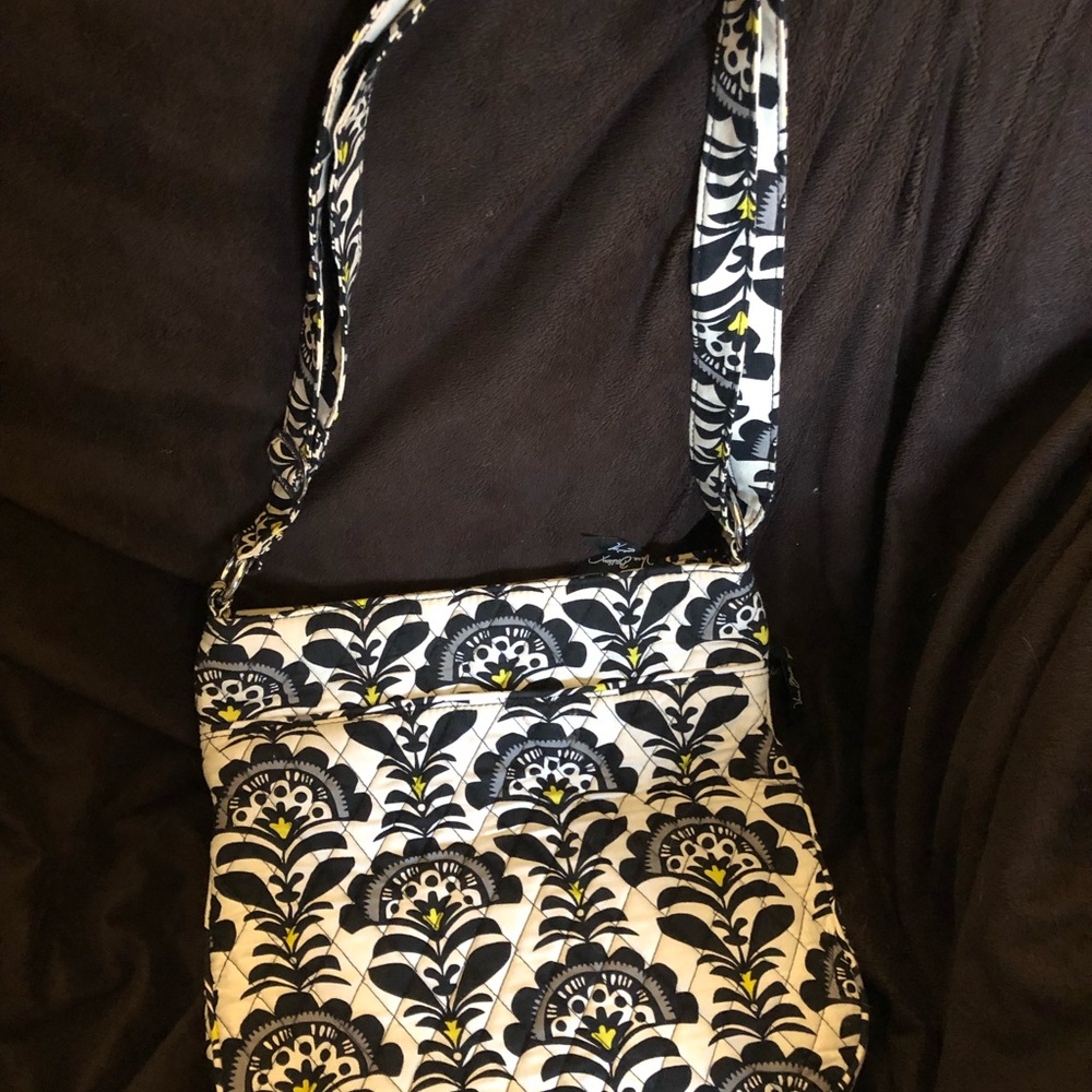 VERA BRADLEY CROSSBODY W/WALLET
